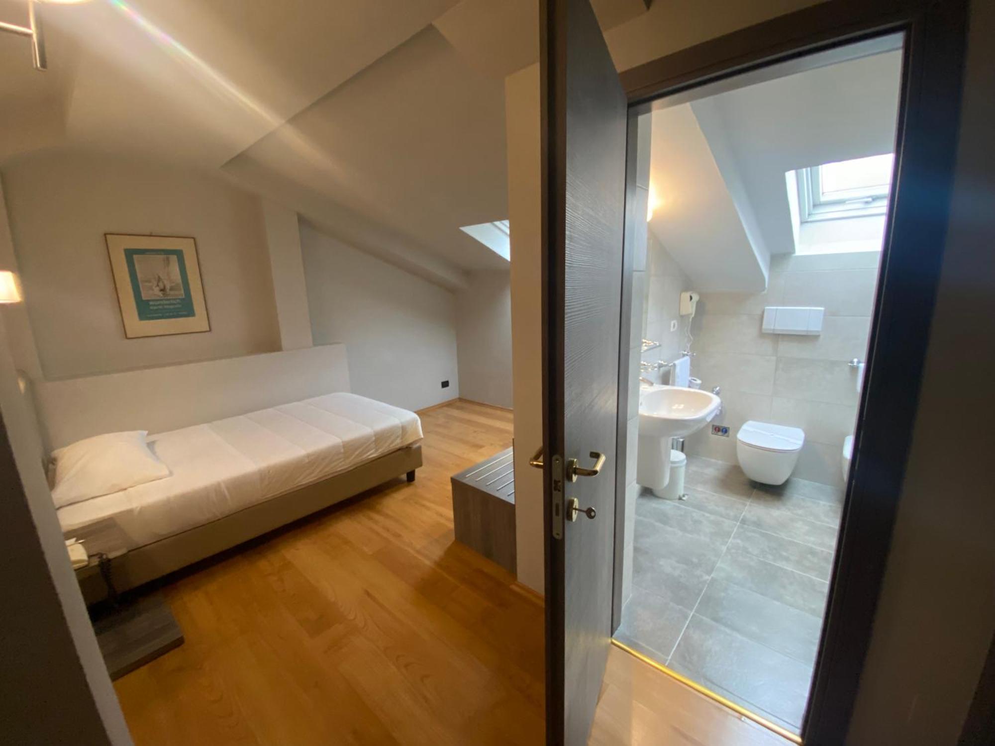 Jet Hotel Caselle Torinese Exterior foto